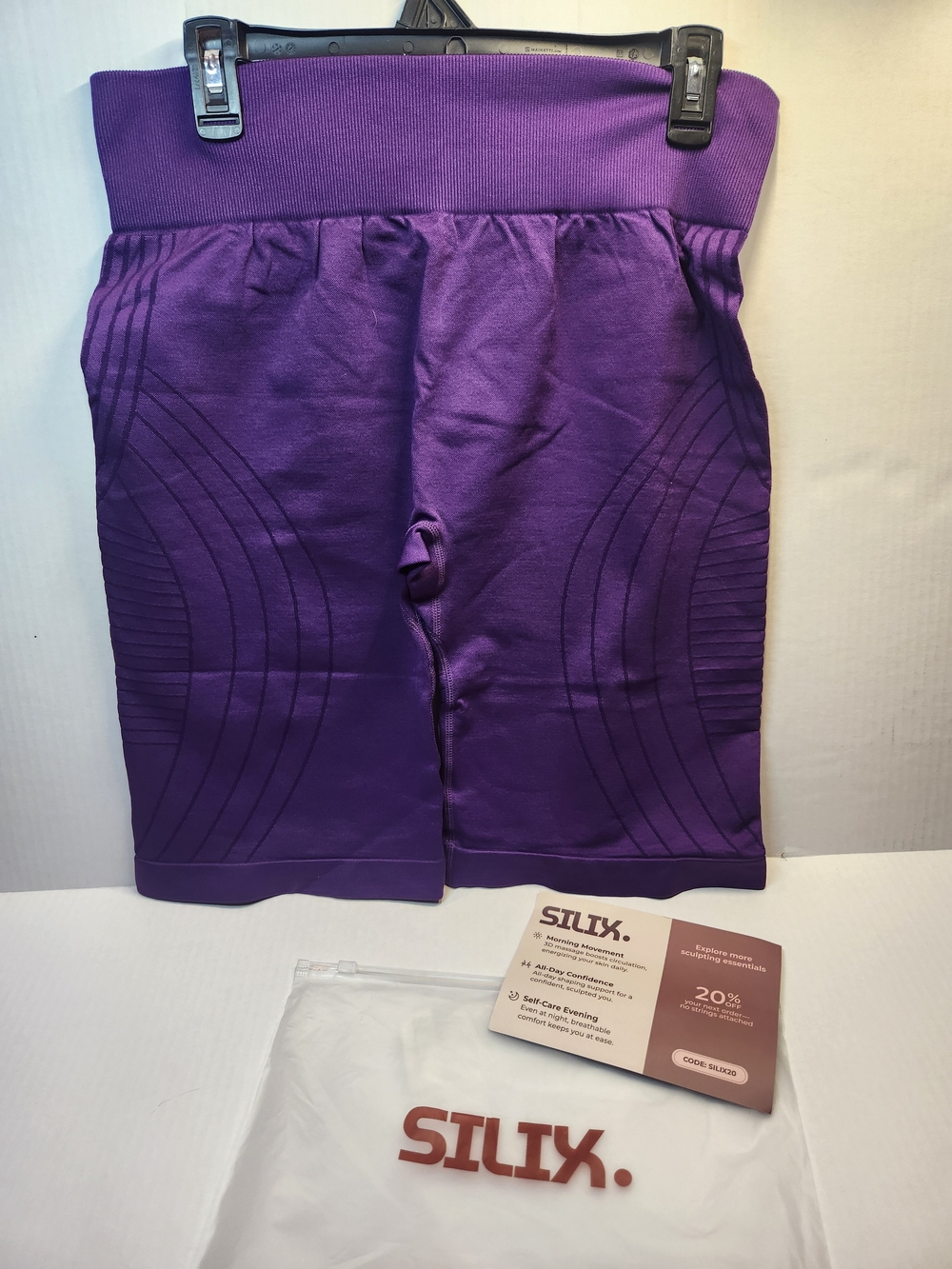 Silix Purple Women’s Bike Shorts - High Waist Compression